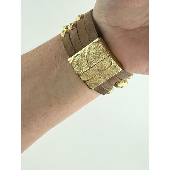 Suede Leather Golden Stud Thick Magnetic Bracelet - Picture 5 of 7